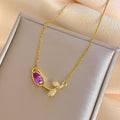 Cadena de tulipanes con pétalo en forma de gota morada