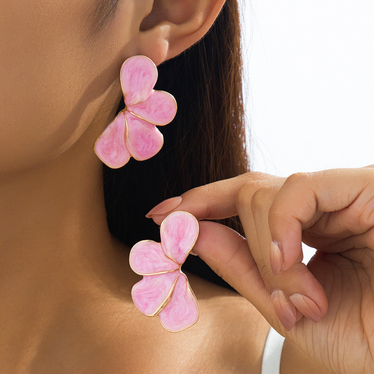 Aretes Flor Esmalte Rosa