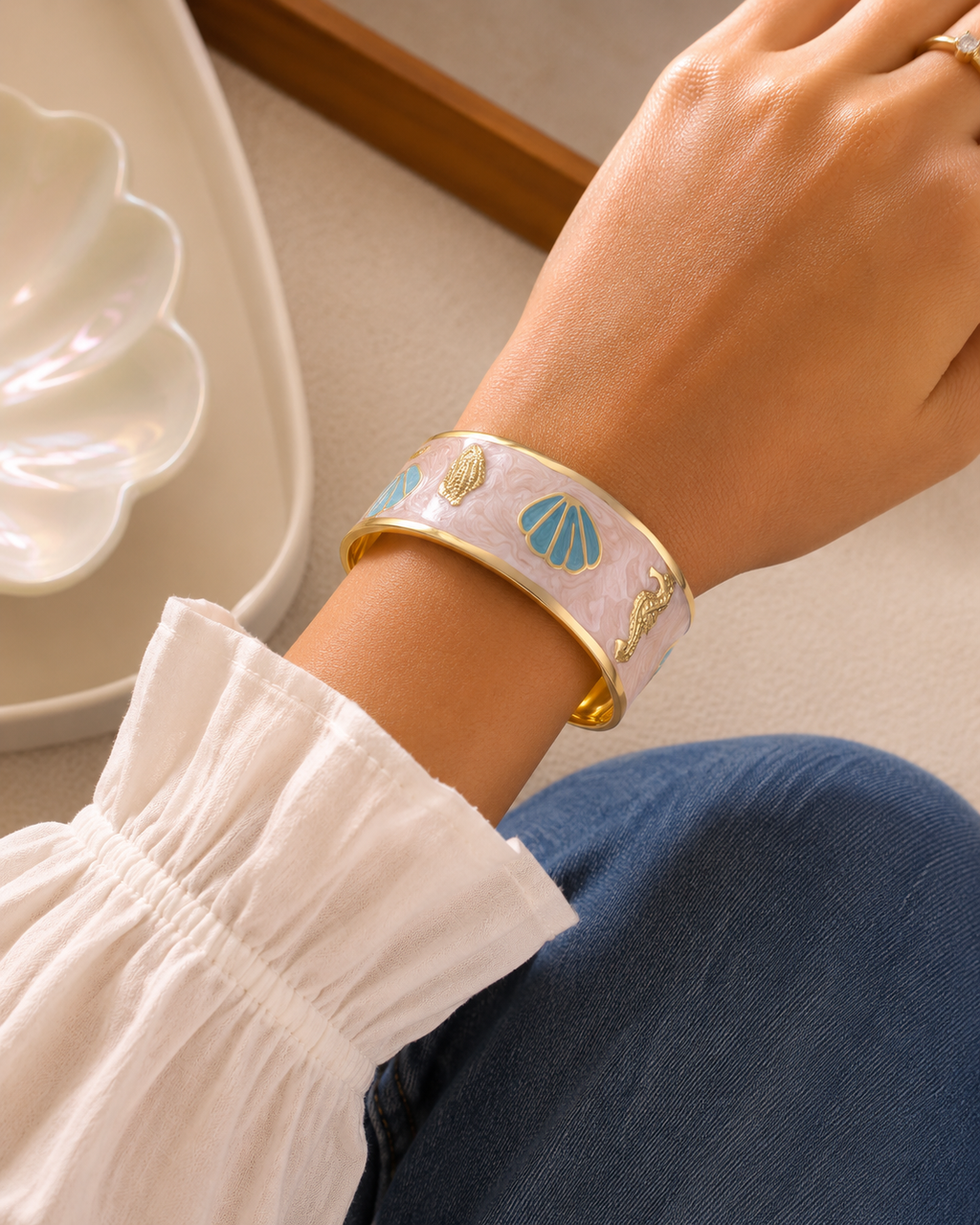 Brazalete Ancho Esmalte Marino Beige y Azul