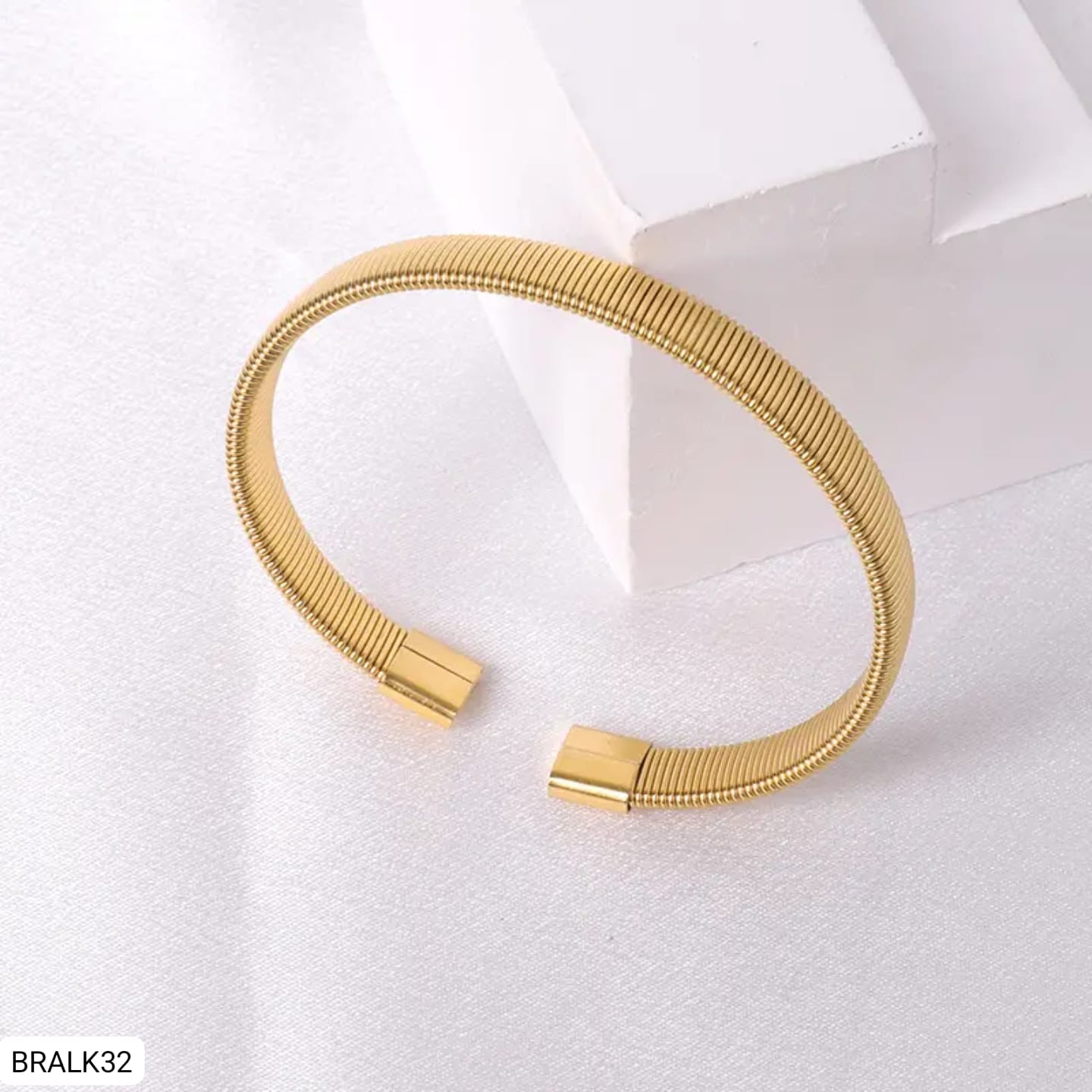 Brazalete Abierto Espiral Enrollado Dorado