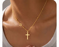 Cadena con inicial D y cruz