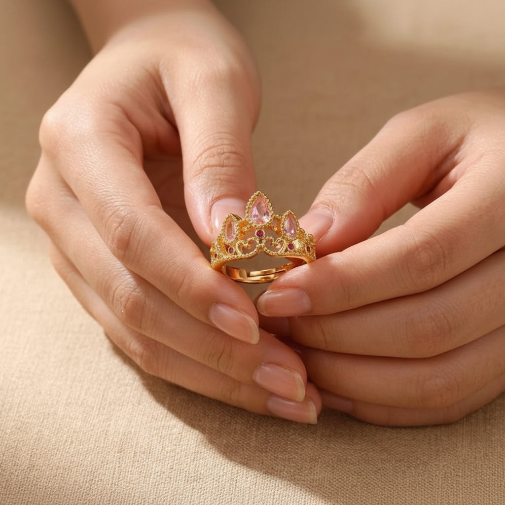 Anillo Corona dorada