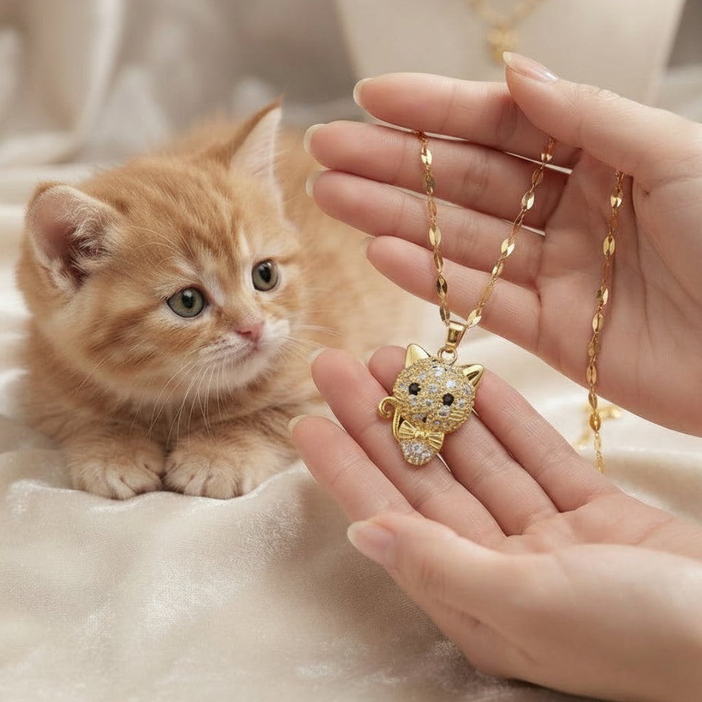 Cadena de Gatito con Moño y Circonias