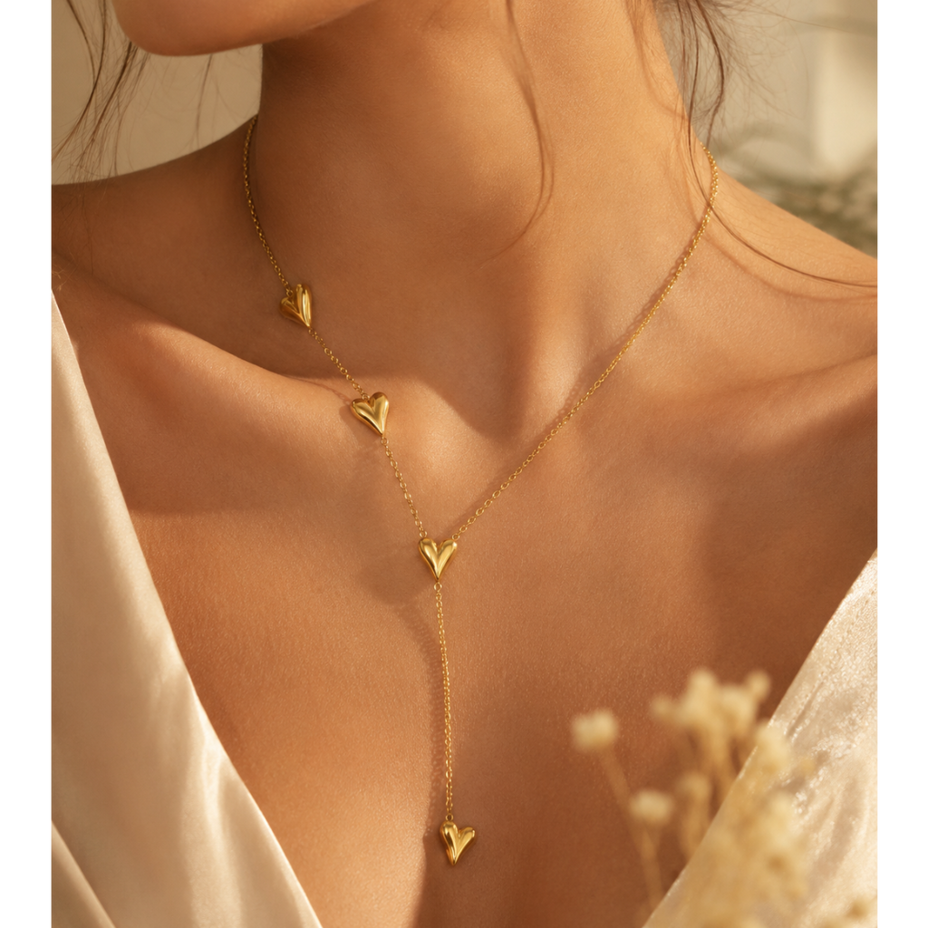 Cadena múltiples corazones dorado