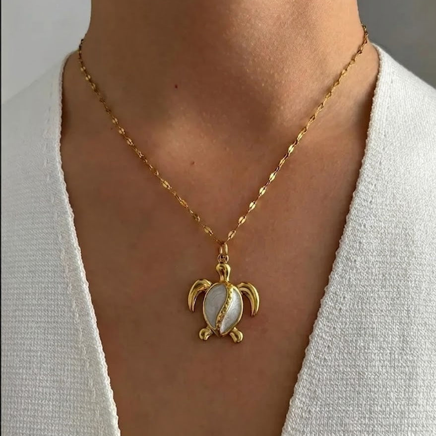 Cadena Tortuga Nácar
